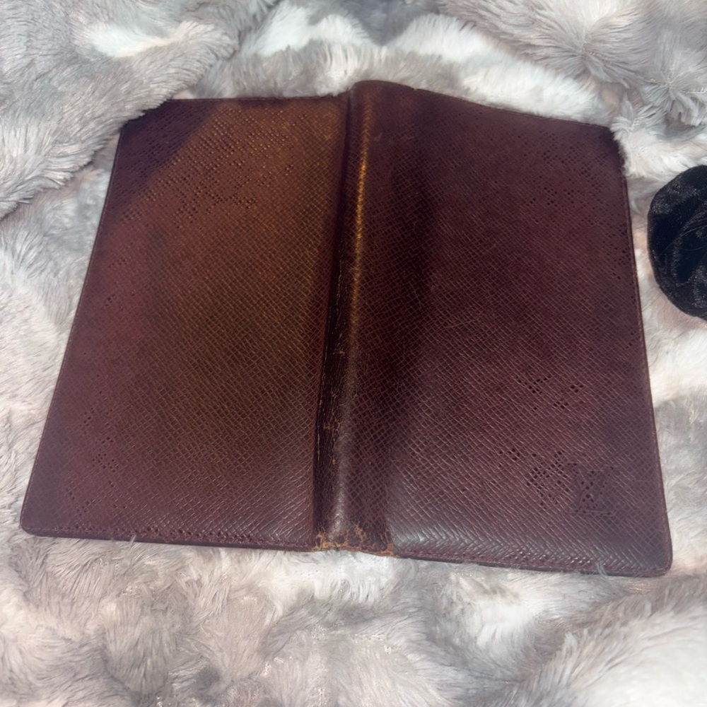 Louis Vuitton Burgundy Textured Wallet View 5